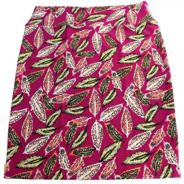 LuLaRoe Cassie (2XL) feathers on pink